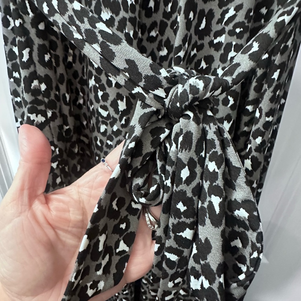 NWT Leota Black White and Grey Animal Print Dress from Stitch Fix - Picture 5 of 9